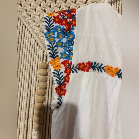 Savanna Jane Women’s Embroidered top S White Boho Peasant Floral Cottagecore - Picture 5 of 9